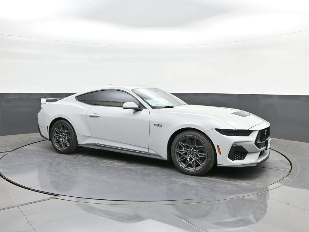 New 2026 Ford Mustang GT w/ GT Performance Package RWD image 13