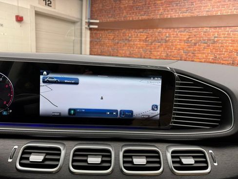 New 2026 Mercedes-Benz GLE 450 4MATIC image 18