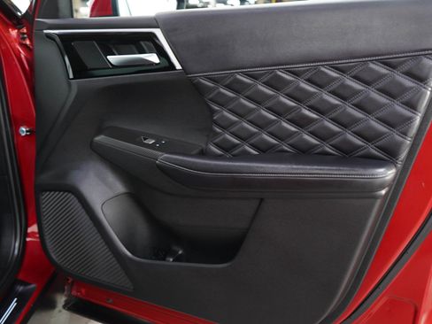 Used 2022 Mitsubishi Outlander SEL AWD/4WD image 9