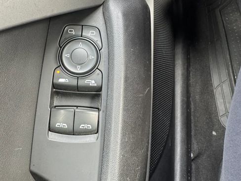 Used 2020 Chevrolet Camaro LT RWD image 15