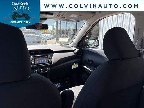 New 2025 Nissan Kicks Play S image 20