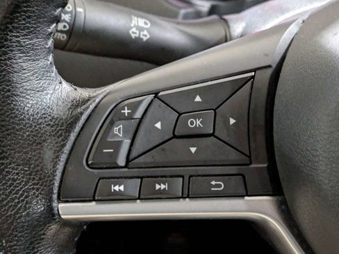 Used 2020 Nissan Rogue S w/ Special Edition Package FWD image 24