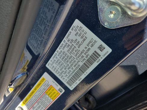 Certified 2024 Honda CR-V EX image 33