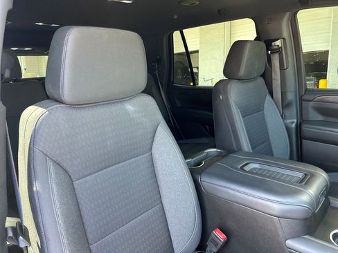 Used 2023 Chevrolet Tahoe LS image 15