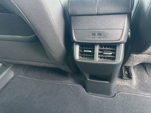 Used 2025 GMC Terrain Elevation image 40