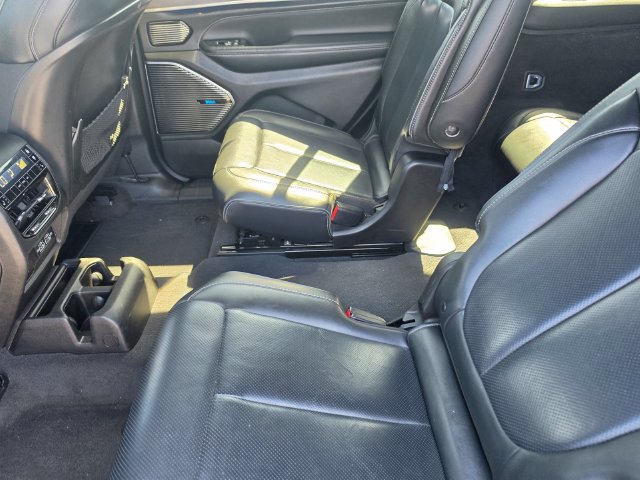 Used 2022 Jeep Grand Cherokee L Overland AWD/4WD image 9