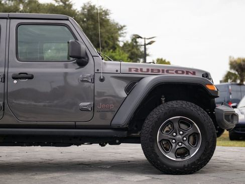 Used 2021 Jeep Gladiator Rubicon w/ Cold Weather Group AWD/4WD image 18