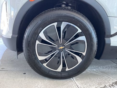 New 2024 Chevrolet Blazer EV LT AWD/4WD image 9