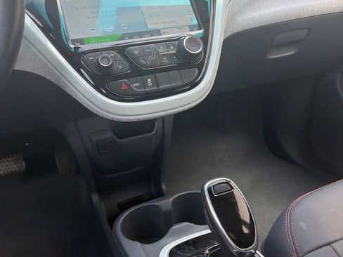 Used 2020 Chevrolet Bolt Premier FWD image 14