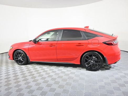 Used 2022 Honda Civic Sport Touring image 3