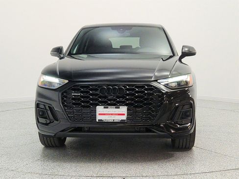 Used 2023 Audi Q5 2.0T Premium Plus w/ Premium Plus Package AWD/4WD image 2