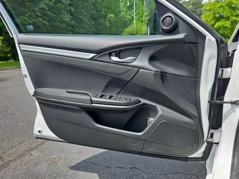 Used 2016 Honda Civic EX image 25
