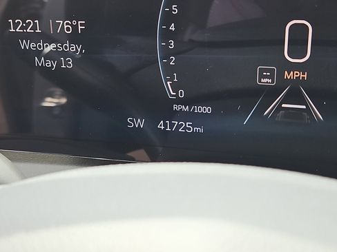Certified 2025 Cadillac XT4 Premium Luxury AWD/4WD image 20
