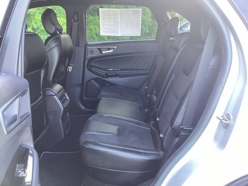 Used 2019 Ford Edge ST w/ Equipment Group 401A AWD/4WD image 47