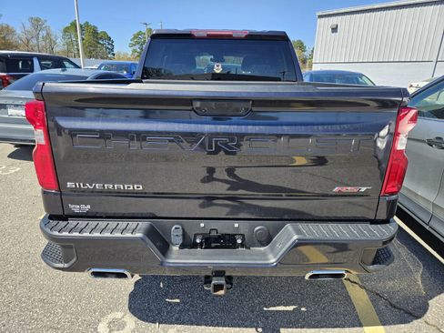 Used 2023 Chevrolet Silverado 1500 RST w/ Z71 Off-Road Package image 9