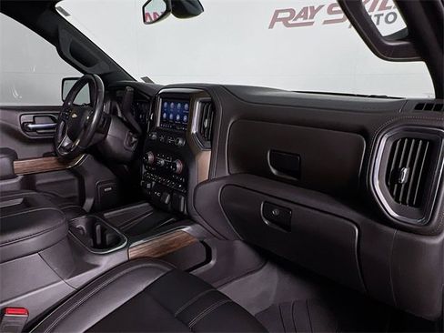 Used 2022 Chevrolet Silverado 1500 High Country image 42