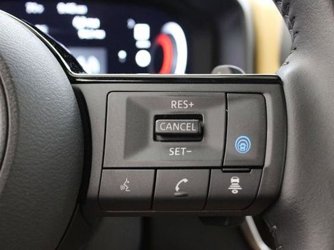Certified 2021 Nissan Rogue Platinum FWD image 28