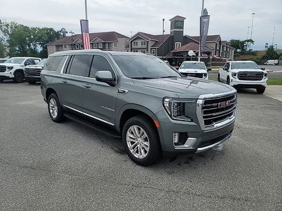 Used 2023 GMC Yukon XL SLT w/ SLT Premium Package