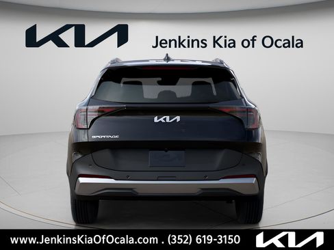 New 2026 Kia Sportage EX w/ EX Panorama Roof Package FWD image 5