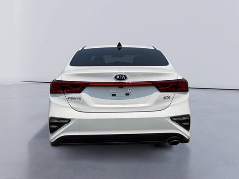 Used 2019 Kia Forte EX FWD image 4