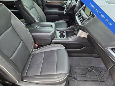 Used 2024 Chevrolet Suburban Premier w/ Texas Edition AWD/4WD image 13