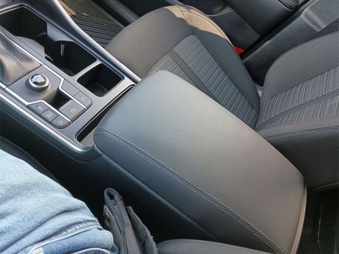 New 2026 Kia Sorento LX image 27