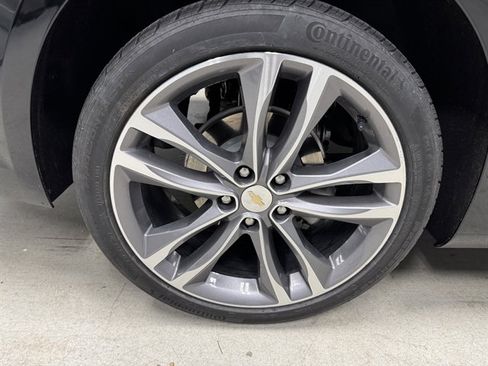 Used 2024 Chevrolet Malibu LT image 9