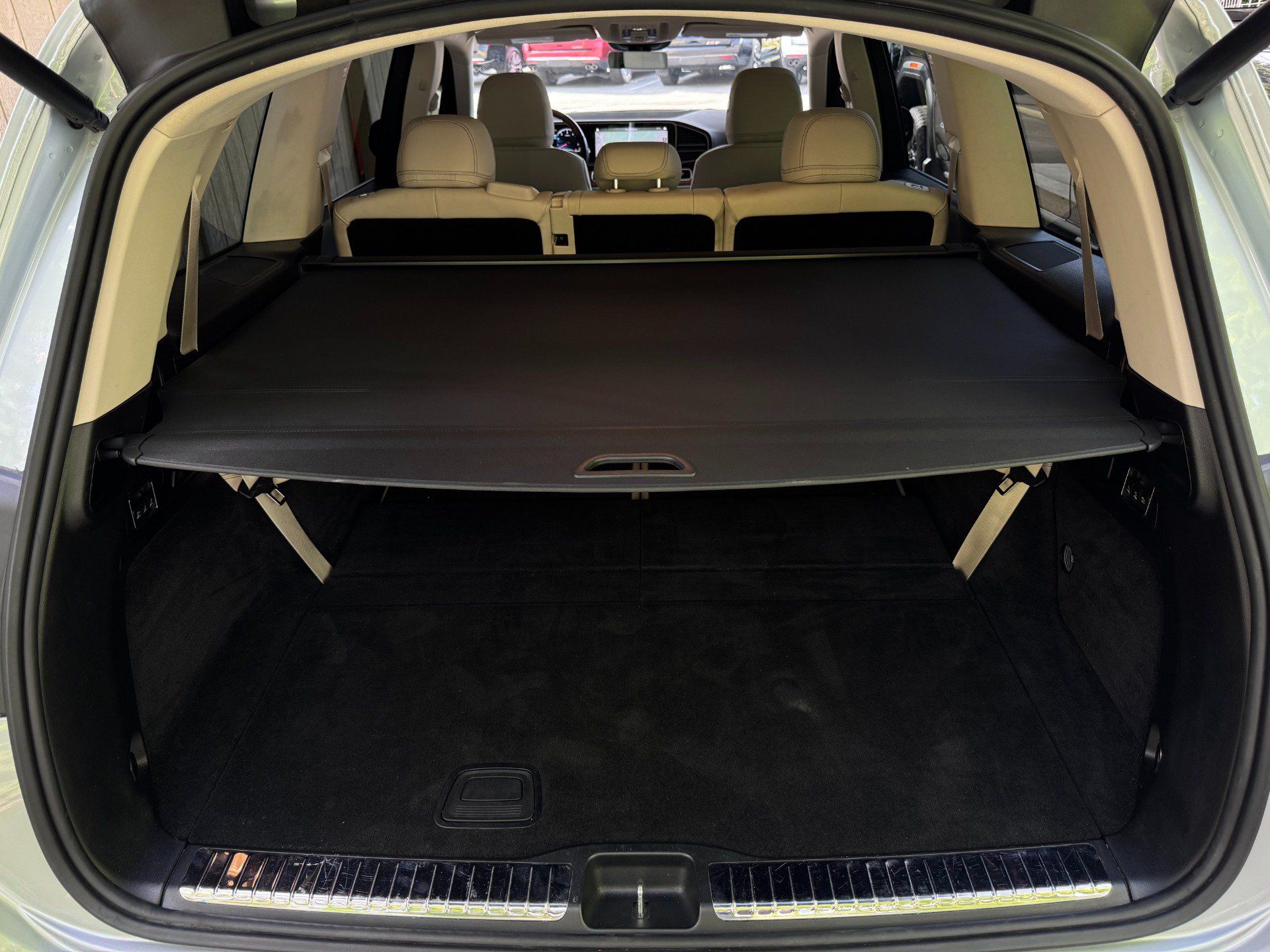 Used 2022 Mercedes-Benz GLS 450 4MATIC image 49