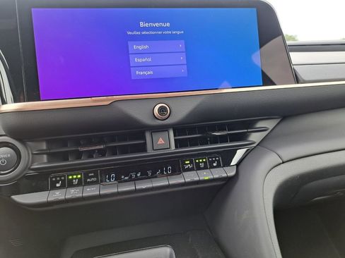 New 2026 Toyota Crown Platinum AWD/4WD image 9