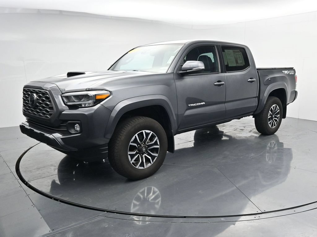 Used 2023 Toyota Tacoma TRD Sport AWD/4WD image 4