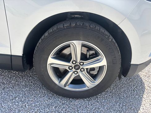 Certified 2023 Ford Edge SEL w/ Convenience Package image 17