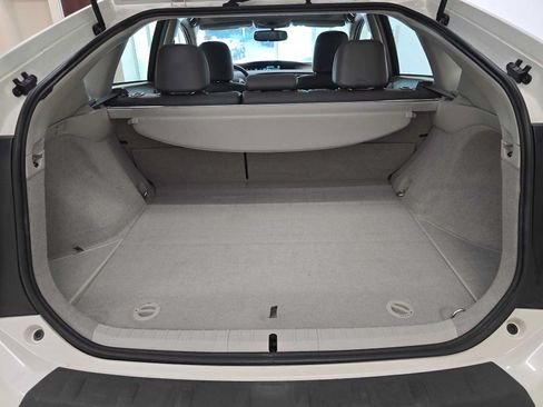 Used 2010 Toyota Prius Five FWD image 29