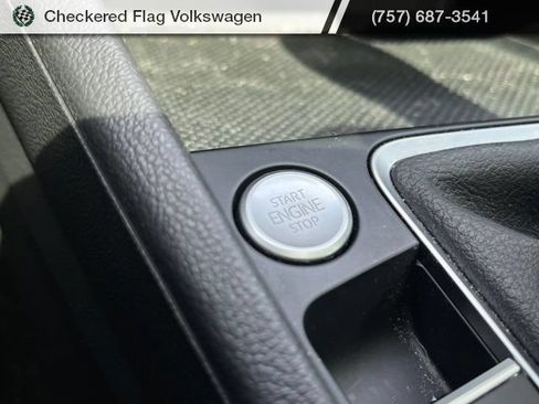 Used 2022 Volkswagen Jetta SE FWD image 41