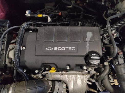 Used 2016 Chevrolet Cruze LT FWD image 30