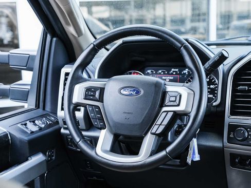 Used 2022 Ford F250 Lariat w/ Lariat Value Package AWD/4WD image 24
