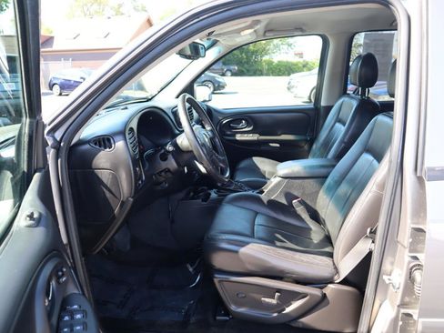 Used 2007 Chevrolet TrailBlazer LT w/ LT Preferred Equipment Group AWD/4WD image 18