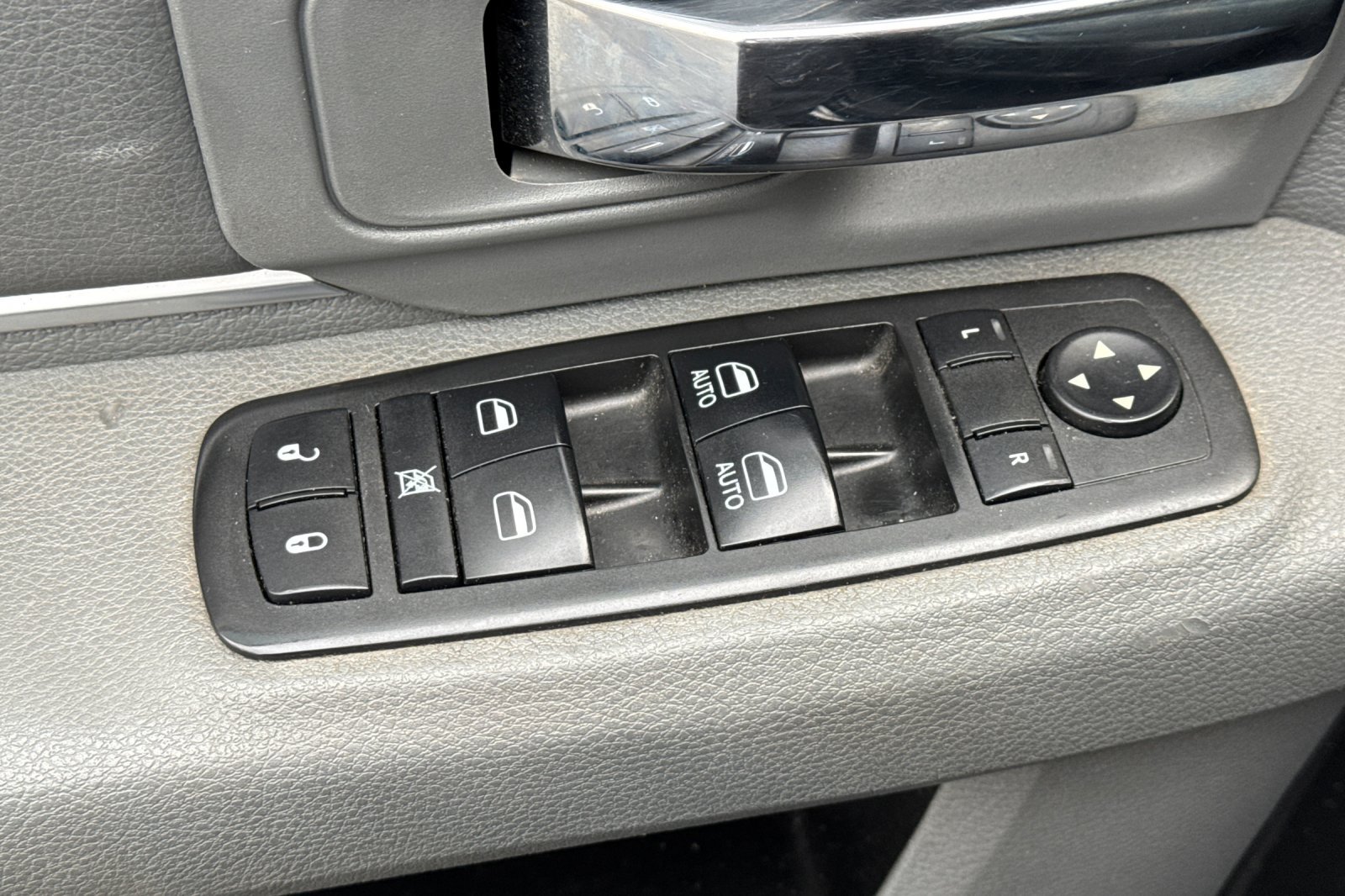 Used 2017 RAM 1500 Big Horn AWD/4WD image 12