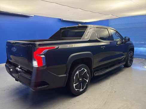 New 2026 Chevrolet Silverado EV LT w/ Premium Package image 7