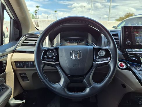 Used 2022 Honda Odyssey Elite image 18