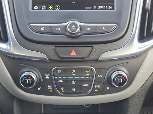 Used 2019 Chevrolet Equinox LT image 20