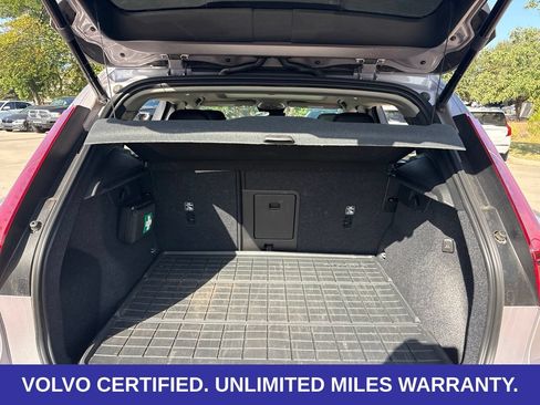 Used 2026 Volvo XC40 B5 Plus AWD/4WD image 10