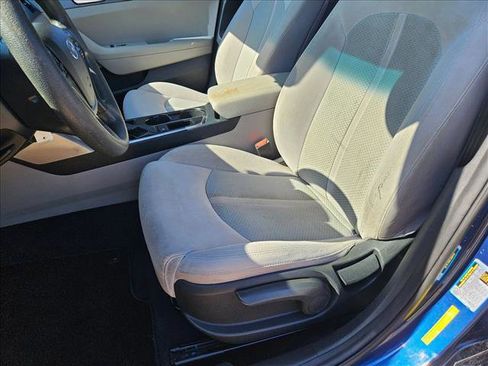 Used 2017 Hyundai Sonata SE image 15