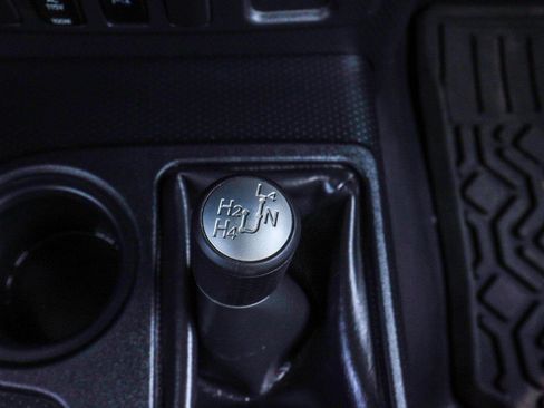 Used 2007 Toyota FJ Cruiser 4WD w/ Upgrade Pkg 1 image 8