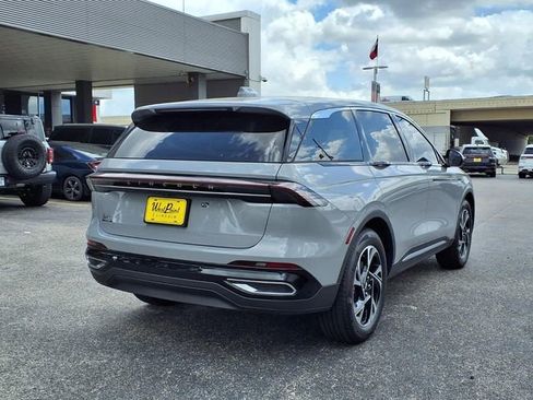 New 2026 Lincoln Nautilus Premier w/ Equipment Group 102A image 2