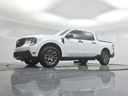 New 2026 Ford Maverick XLT FWD image 40