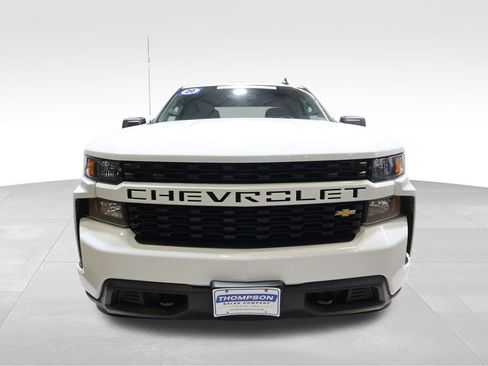 Used 2020 Chevrolet Silverado 1500 Custom w/ Custom Value Package image 5