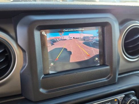 Used 2020 Jeep Gladiator Sport w/ Quick Order Package 24S image 32