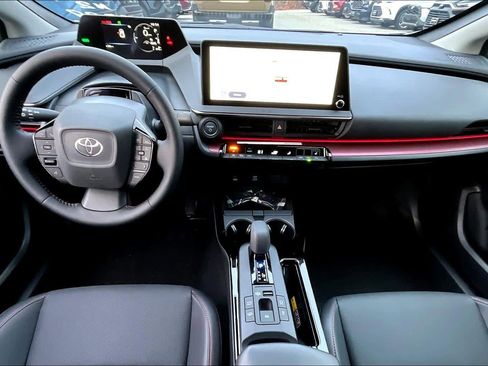 New 2026 Toyota Prius Plug-In Hybrid image 5