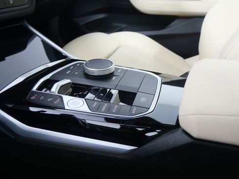 Certified 2024 BMW 230i Coupe w/ Convenience Package image 23