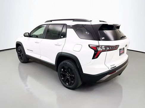 New 2026 Chevrolet Equinox LT FWD image 5